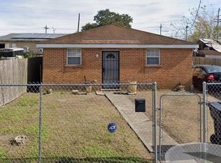 3855 Metropolitan St, New Orleans, LA 70126