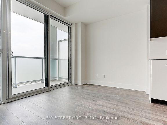 5th image of 188 Fairview Mall Dr #1710