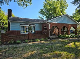 202 W Lincoln St, Frontenac, KS 66763