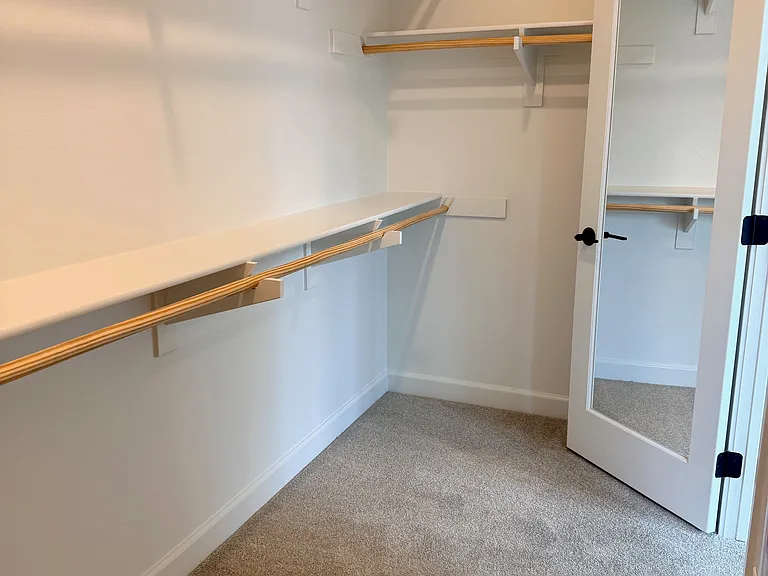 2713 Faye Dr — Photo 14