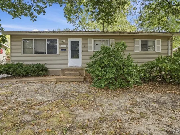 268 Elmdale Dr, Saint Louis, MO 63135