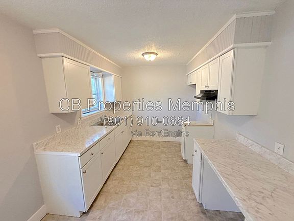 2nd image of 4580 Cottonwood Rd