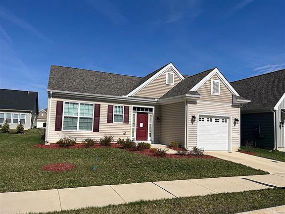 2nd image of 106 Leander Dr