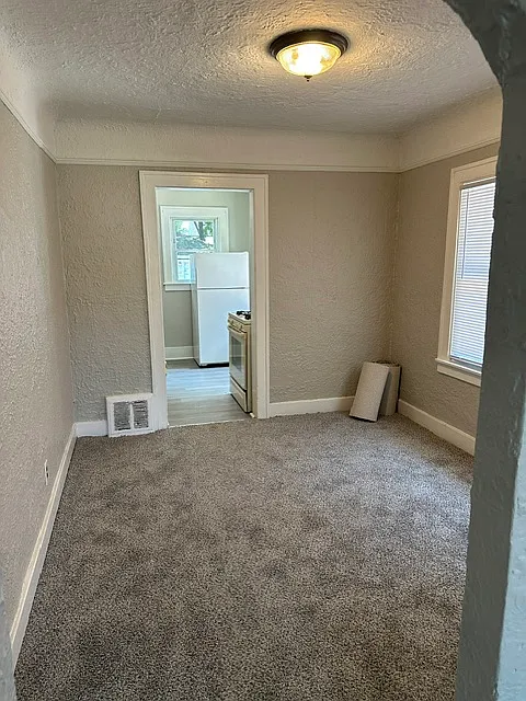 2 bed, 789 sqft, $1,200 — Photo 4