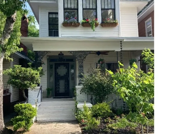 624 W 40th Street, Savannah, GA 31415