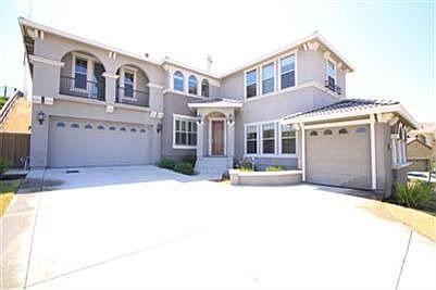 Branding Iron Court, Folsom