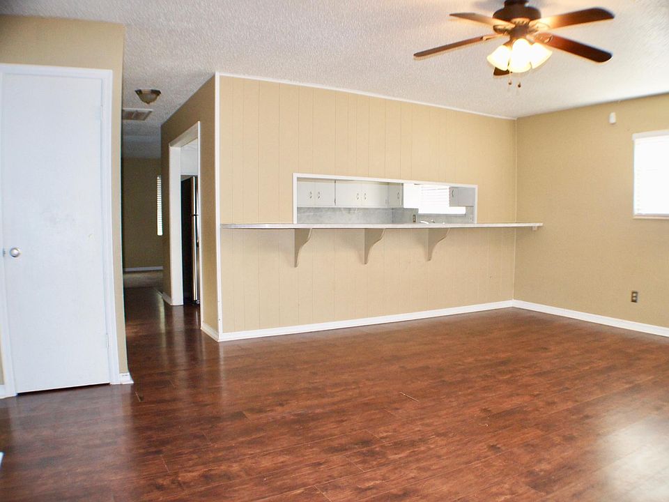1st image of 3041 Kelsey Dr