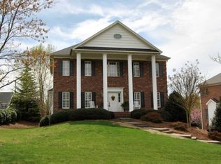 1017 Cross Gate Rd, Winston Salem, NC 27106