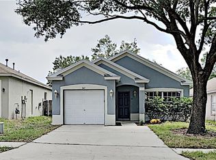 343 Summer Sails Dr, Valrico, FL 33594