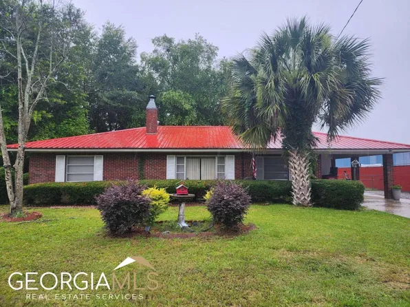616 Fair St, Baxley, GA 31513