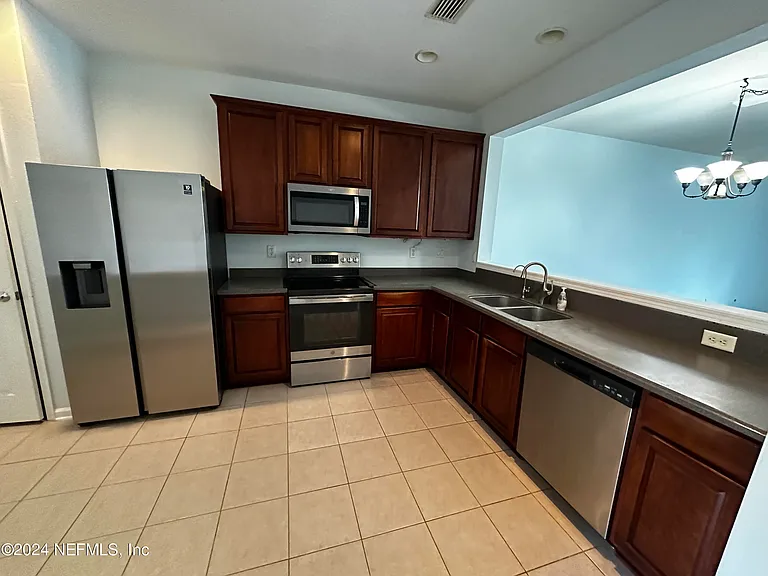 4182 Marblewood Ln — Photo 7