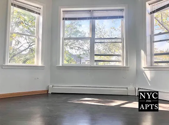 Rented by New York City Apartments | media 2