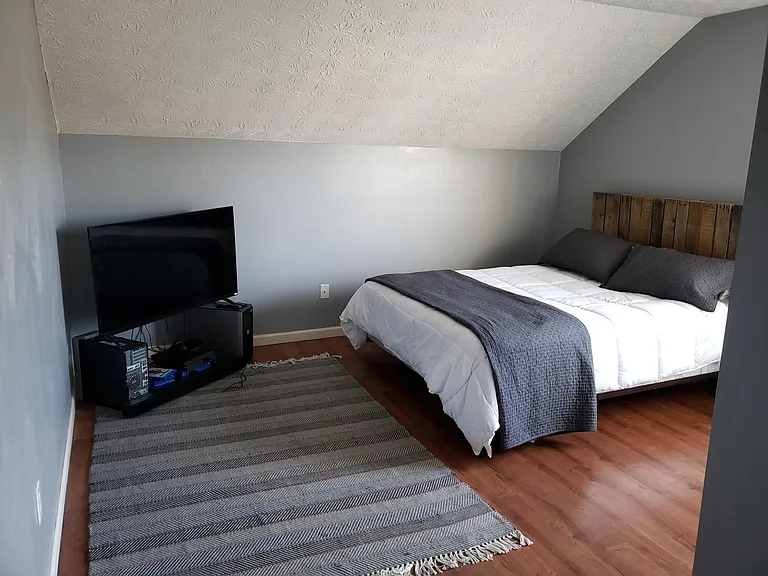 1824 Bisbee Ln — Photo 9
