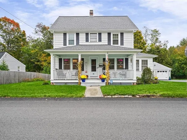 26 Williams St, Coventry, RI 02816