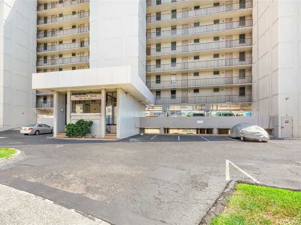 1025 Kalo Pl APT 704, Honolulu, HI 96826