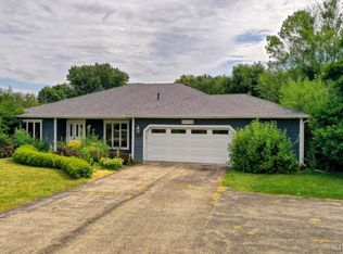 10S049 Book Rd, Naperville, IL 60564