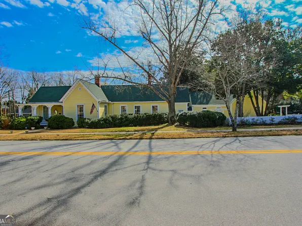 132 E College St, Griffin, GA 30224