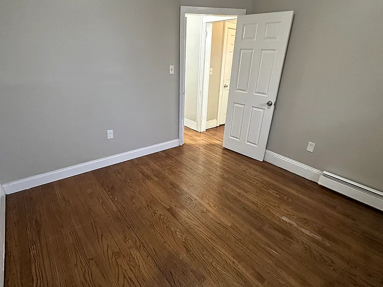35 Squire St #B2 — Photo 17