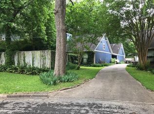 1109 W Annie St #B, Austin, TX 78704