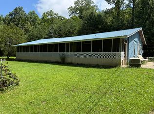 266 Cove Hill Rd, Pikeville, TN 37367