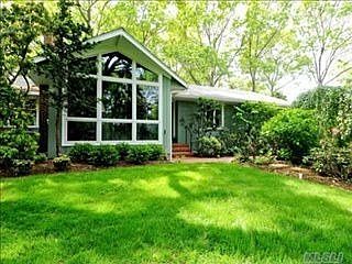 1st image of 805 Goose Creek Ln