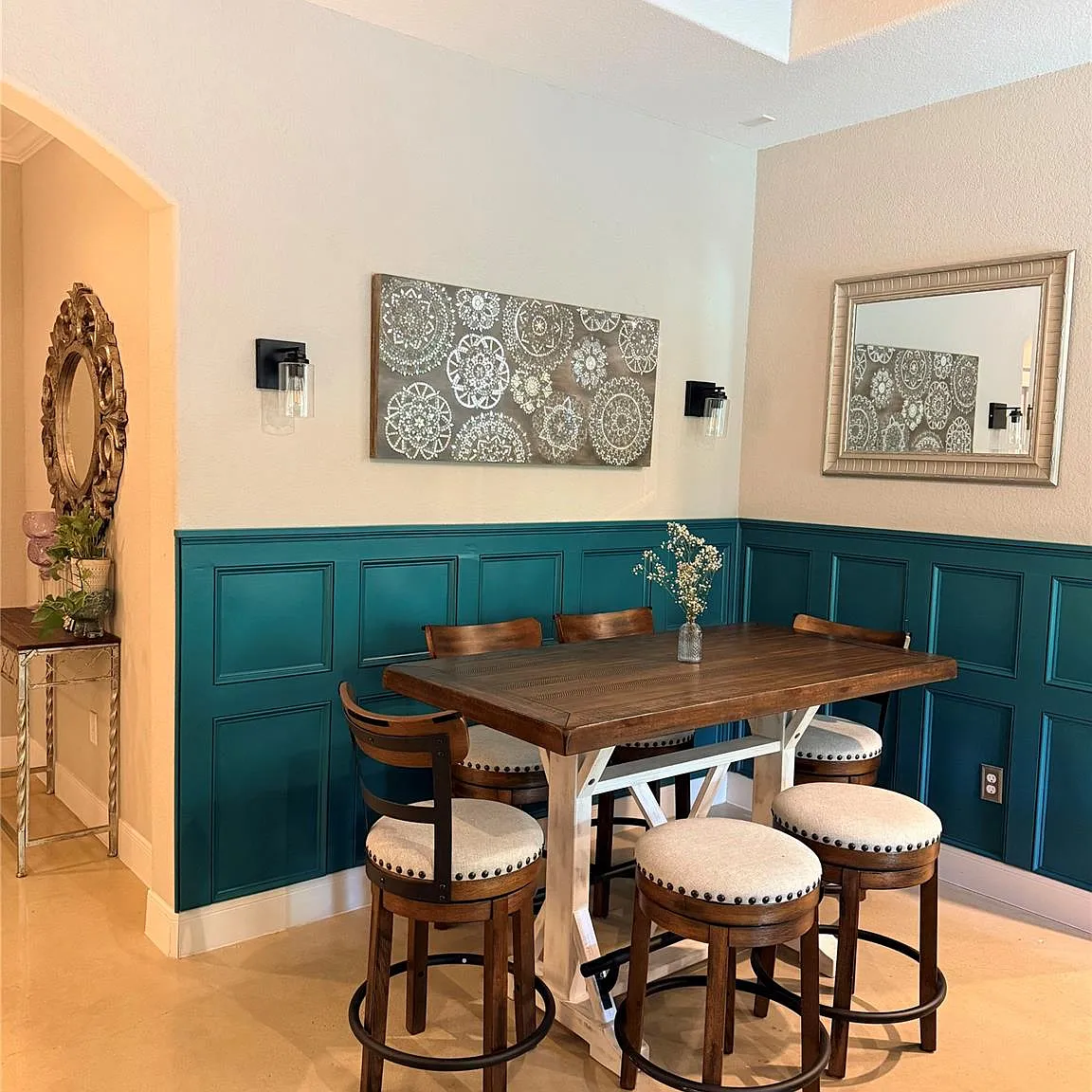 3 bed, 2.0 bath, 1293 sqft, $2,850 — Photo 4