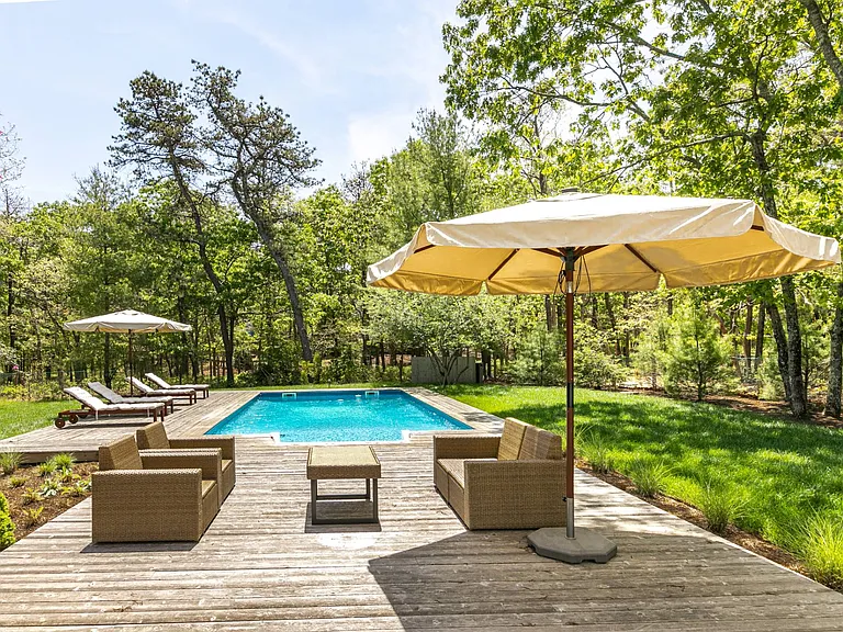 546 Wainscott Northwest Rd — Photo 21