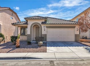 8453 Garnet Peak Ct, Las Vegas, NV 89117