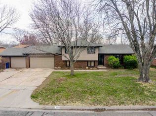 1464 N Morgantown Ave, Wichita, KS 67212