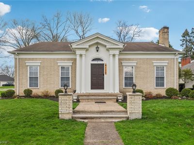 4120 W Valley Dr, Fairview Park, OH, 44126