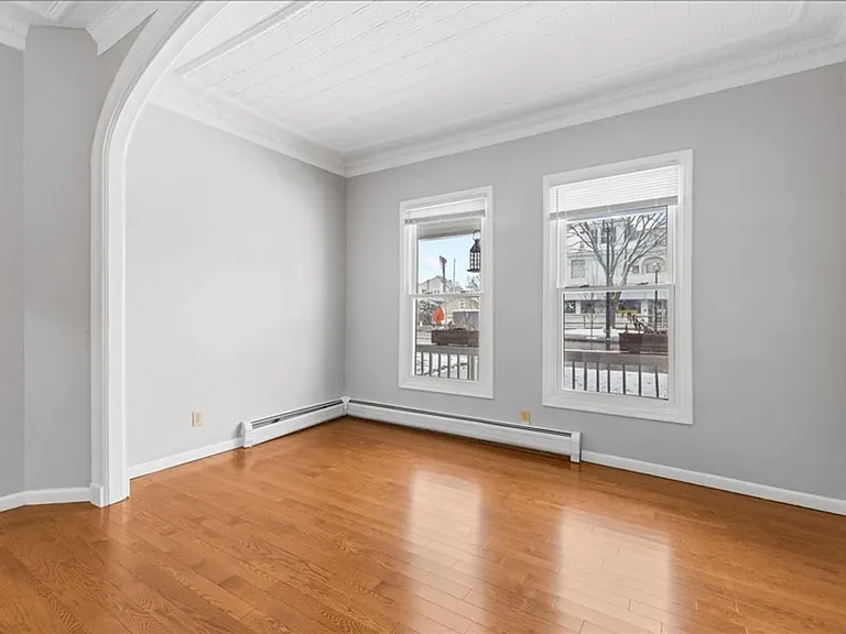158 Main Street — Photo 5