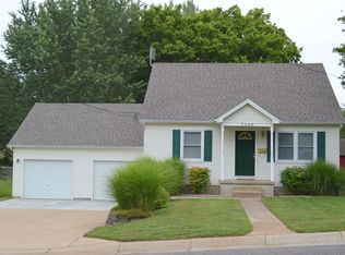 1109 James St, Washington, MO 63090