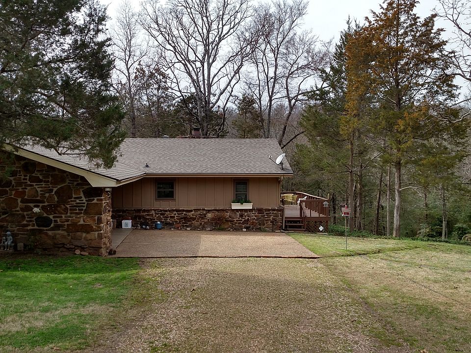 1st image of 228 W Northbrook Dr