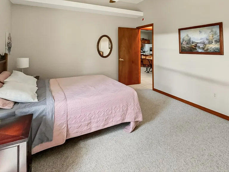 3834 Best Rd — Photo 32