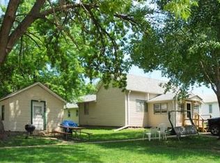 1118 10th St, Auburn, NE 68305