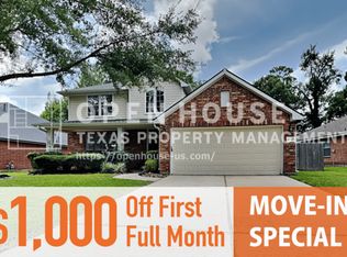 31243 Quail Oak Park Ln, Spring, TX 77386