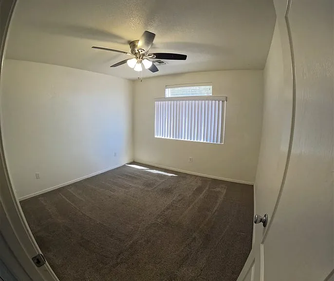 1675 E Segovia Way — Photo 17