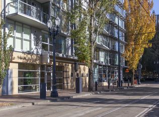 533 NE Holladay St APT 308, Portland, OR 97232