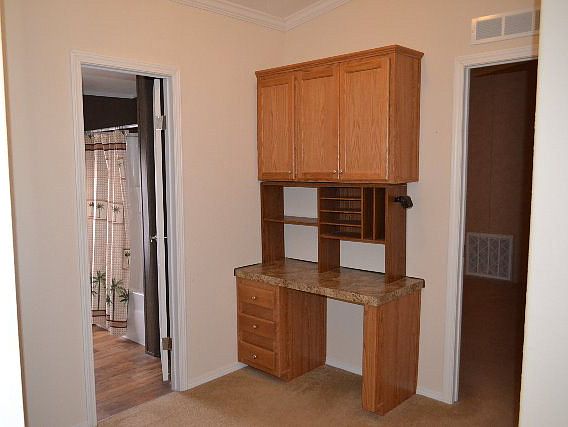 5th image of 60 Kevin Cir