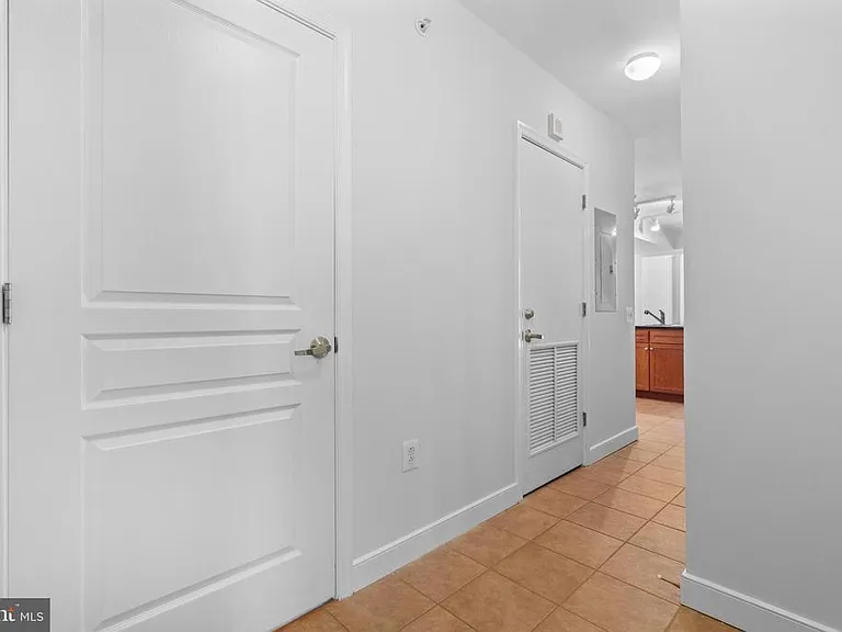 631 D St NW #245 — Photo 13
