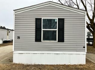 705 E 4th St #75, Rochester, IN 46975