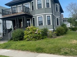 97 Playstead Rd FLOOR 2, Medford, MA 02155