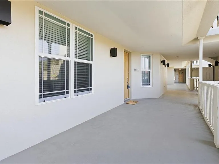 10045 Links Ln #203 — Photo 3