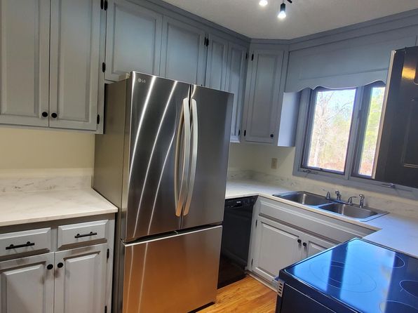 234 Persimmon Drive Apt C, Pinebluff, NC 28373