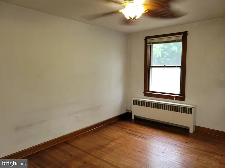 301 Buffalo Ave — Photo 9
