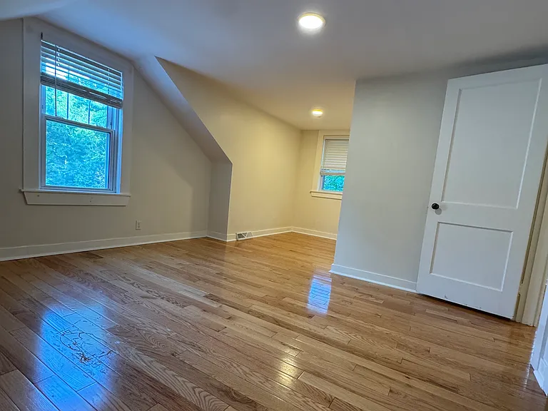 25 Pauline St — Photo 3