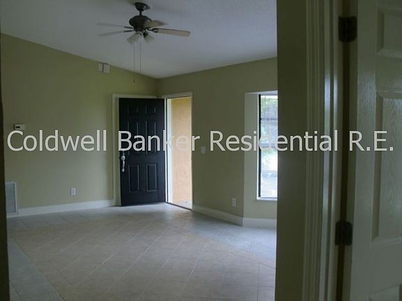 2nd image of 3384 Dewberry Ct