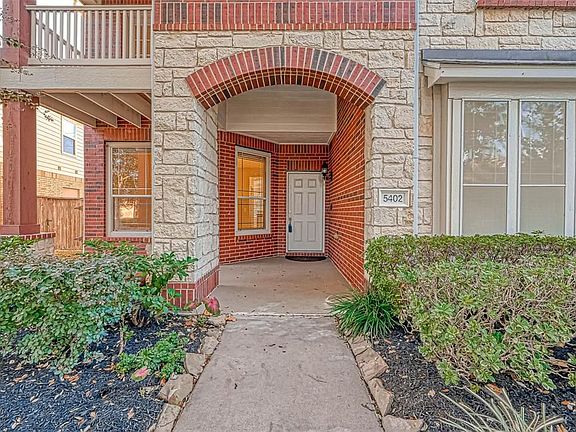 2nd image of 5402 Lacey Oak Meadow Dr