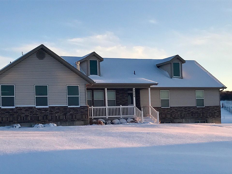 1st image of 3668 E Laurel Dr