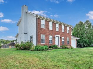 745 Jaywood Dr, Old Hickory, TN 37138